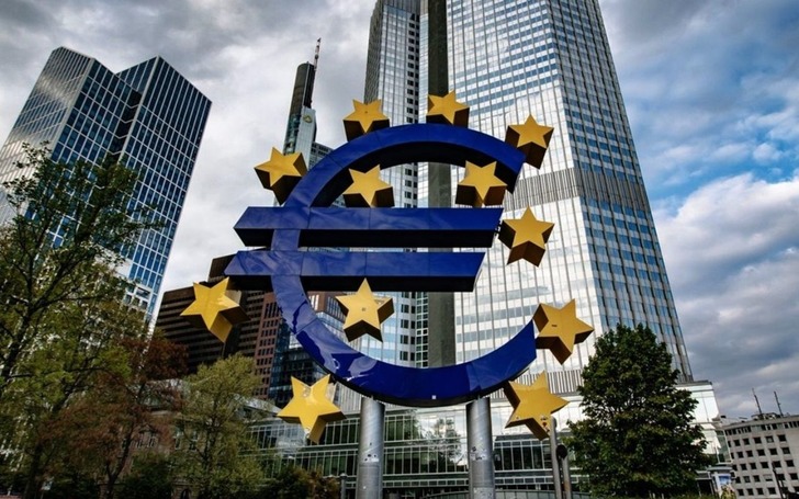 Euro Bölgesi'nde imalat sanayi PMI Eylül'de geriledi