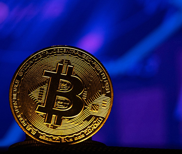 Bitcoin önce düştü sonra rekor kırdı