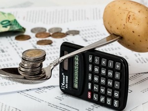 Sanayide alarm zilleri: Gıda hari&ccedil; t&uuml;m sekt&ouml;rler daraldı