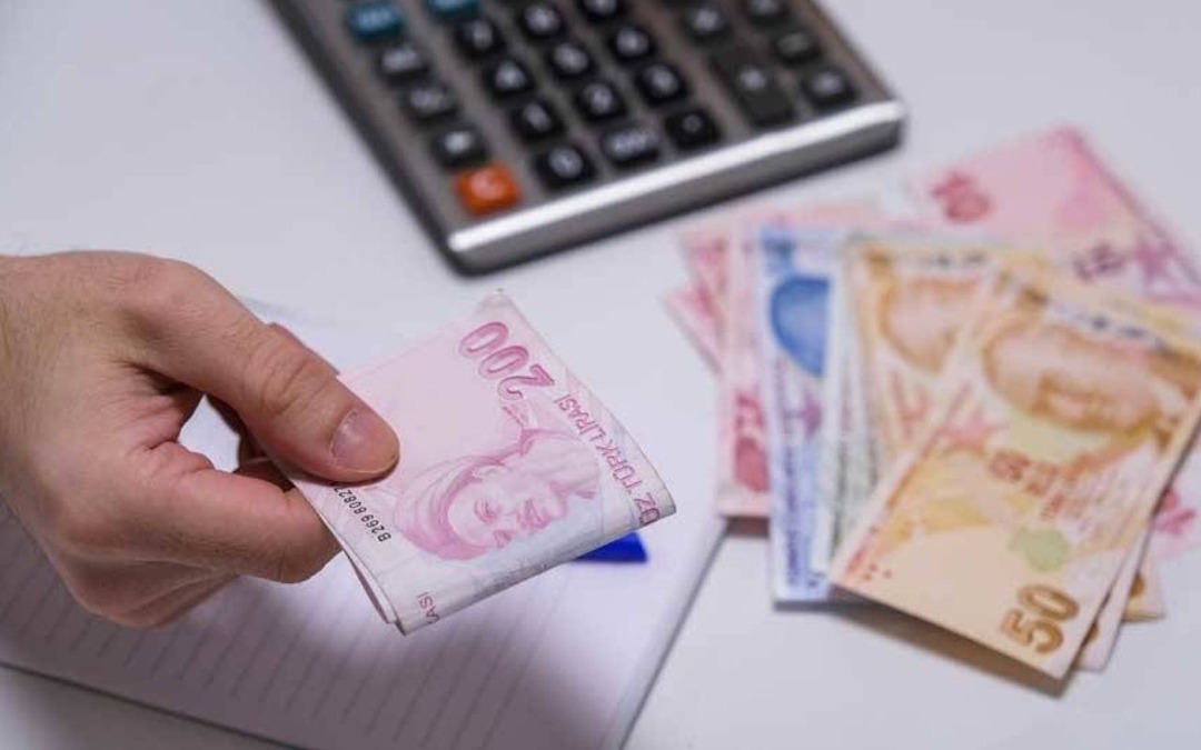 Asgari &uuml;crette kritik viraj: Bug&uuml;n ikinci toplantı yapılacak&hellip; İşte masadaki rakam!