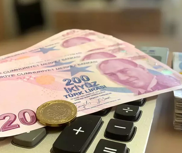 Türkiye’de binlerce kişi yararlanamıyordu! Yeni düzenleme geliyor: Nafaka alanlar da 65 yaş aylığı alabilecek