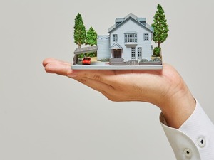 Dev marka yıld&ouml;n&uuml;m&uuml; kampanyasında daire hediye edecek!