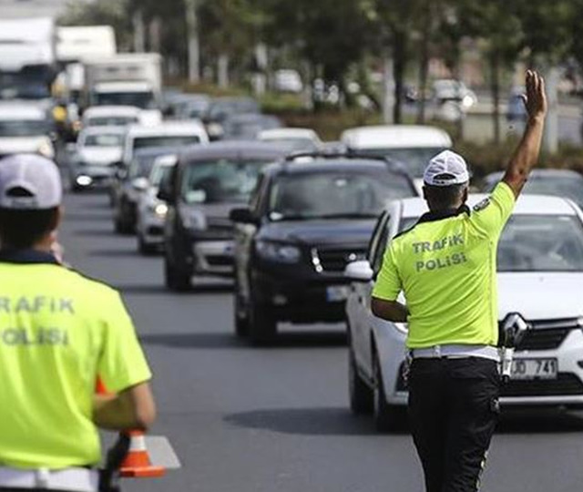 Bakan Yerlikaya açıkladı! Trafikte bunu yapanlara ağır cezalar geliyor