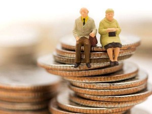 Uzman Erdursun'dan "Emeklilik yaşı" değerlendirmesi: "Zaten 65&rsquo;e gidiyor"