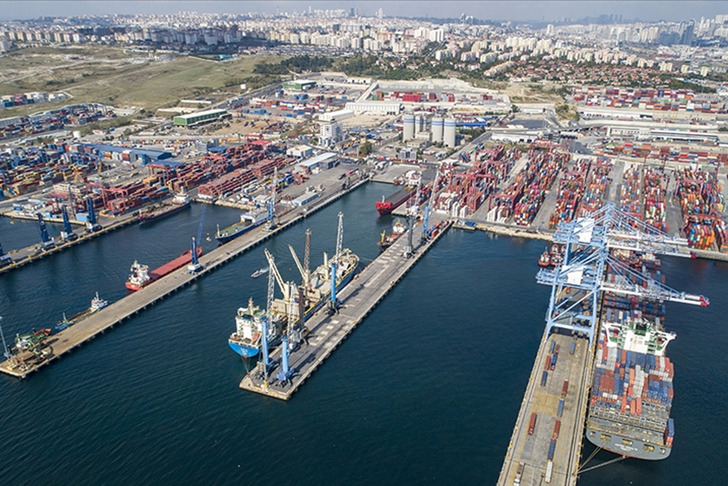 Türkiye'nin limanlarında 9 ayda 409,6 milyon ton yük elleçlendi