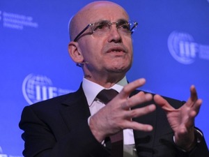 Bakan Şimşek: "Enflasyonla m&uuml;cadelemizi s&uuml;rd&uuml;r&uuml;yoruz"