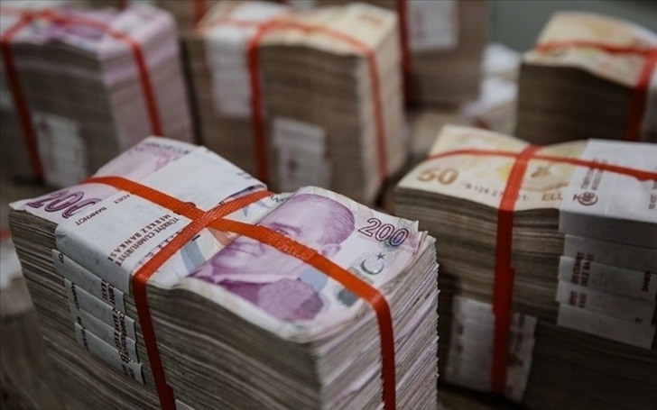Anket sonuçları geldi: Cari fazla beklentisi ne oldu?