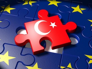 Yunan basını yazdı: Atina&rsquo;ya baskı var&hellip; AB, T&uuml;rkiye&rsquo;yi istiyor! 