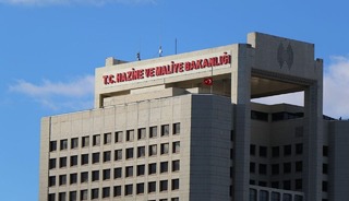 Hazine tahvil ihalesinde 15,5 milyar TL borçlandı