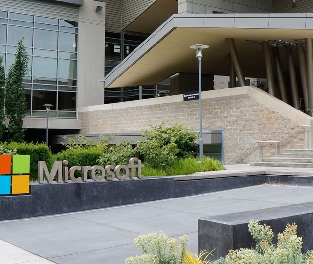 Microsoft devasa anlaşmayı imzaladı