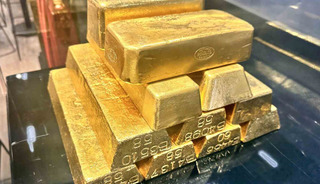 Dev bankadan dikkat çeken altın ve gümüş tahmini! 2026 beklentisini de açıkladı