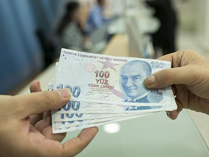 Milyonlarca &ccedil;alışan merakla bekliyor! Asgari &uuml;cret i&ccedil;in g&ouml;zler 21 Ekim'de olacak