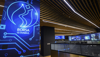 Borsa kapanışta kırmızı mumları yaktı!