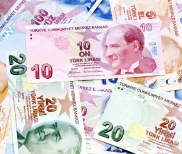 Yeni banknotlar bugün tedavüle giriyor