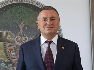 L&uuml;tf&uuml; Savaş'tan CHP'nin 39'uncu kurultay s&uuml;reci i&ccedil;in iptal talebi