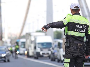 MESOB Başkanı: "Vatandaşın en b&uuml;y&uuml;k sorunu ağır trafik cezaları"