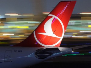 THY şakayı affetmedi: U&ccedil;aktaki yolcu atıldı