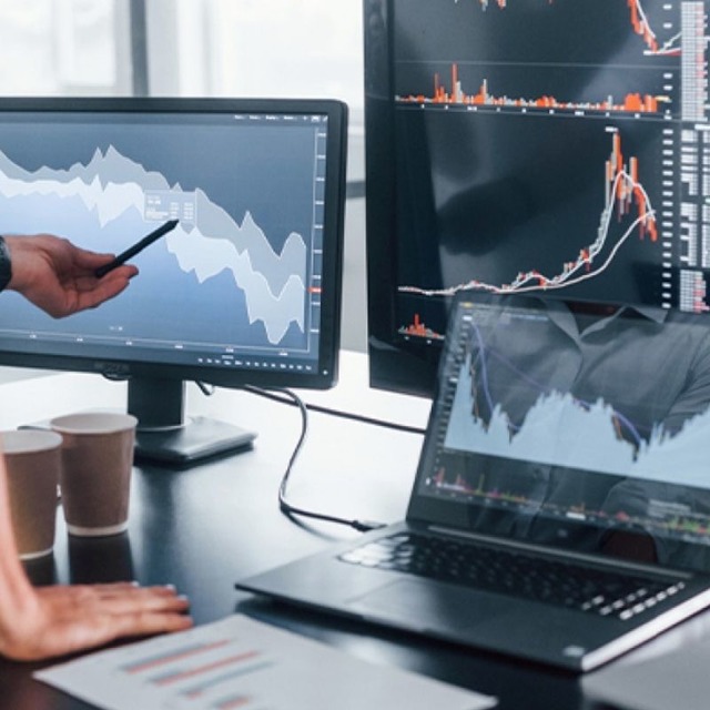 Göstergeleri “AL” veren BIST 100 hisseleri (10 Kasım 2025 kapanış verilerine göre)