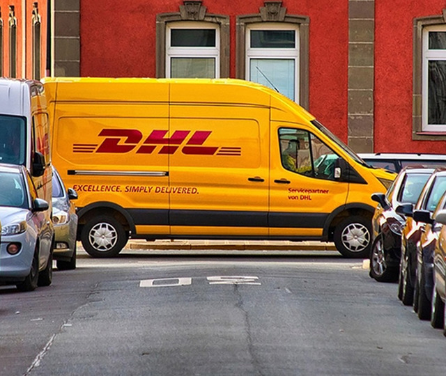 "T&uuml;rkiye bizim i&ccedil;in &ccedil;ok &ouml;nemli" diyerek a&ccedil;ıkladılar! DHL'den dev yatırım