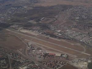 Ankara&rsquo;da askeri &uuml;s NATO&rsquo;ya hazırlanıyor: Etimesgut'a 8 ayda VIP havalimanı gelecek!