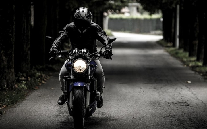 Motosiklette kurallar değişti: Hem sürücülere hem yolculara yeni zorunluluk getirildi 