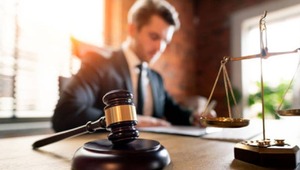 Avukatlık ücretlerine büyük zam: Sadece soru sormak 4 bin lira! İşte yeni tarifeler