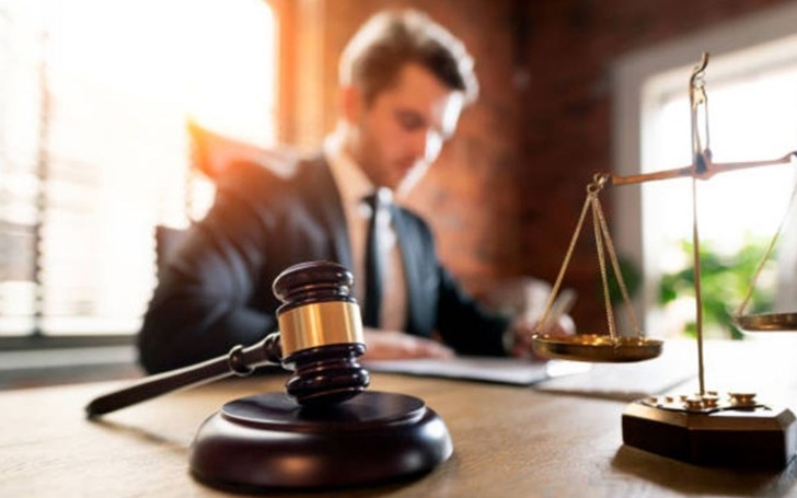 Avukatlık ücretlerine büyük zam: Sadece soru sormak 4 bin lira! İşte yeni tarifeler