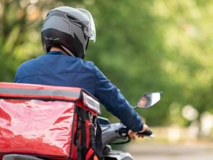 Y&uuml;zde 95 indirim i&ccedil;in son g&uuml;nler! Motokuryeler i&ccedil;in zorunlu olmuştu&hellip; Kampanya sona eriyor