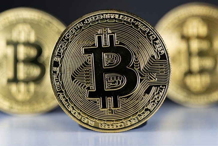 Beklenen oldu! Bitcoin'de tarihi düşüş: 23 Hazirandan bu yana ilk defa o seviyenin altında