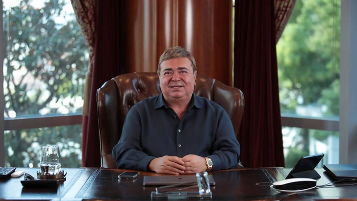 Hasan Peker Kimdir? Peker GYO Yönetim Kurulu Başkanı Hasan Peker Kimdir?