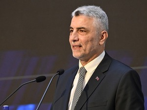 Bakan Bolat, ihracat&ccedil;ılara dev finansman desteğini duyurdu
