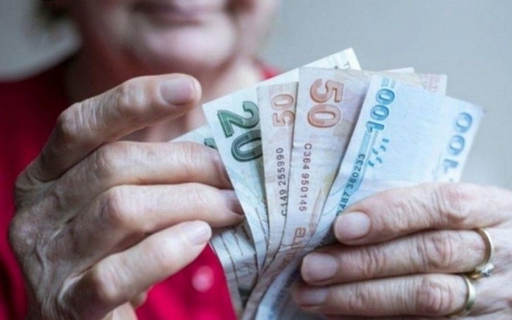 MHP'den kritik talep: Emekli ve memura 'İlave refah payı' verilsin!