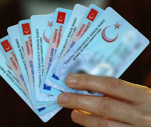 Ehliyet yenileme için son gün geçti! Artık bu hatayı yapan hem ceza ödeyecek hem zararını