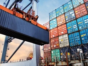 T&uuml;rkiye'den komşularına 10 ayda 23 milyar dolarlık ihracat