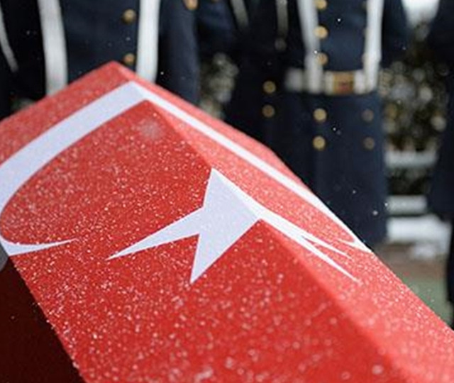 Türkiye şehitlerine ağlıyor! Son şehidimizin naaşına ulaşıldı