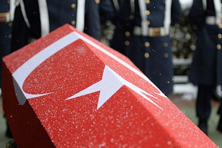 Türkiye şehitlerine ağlıyor! Son şehidimizin naaşına ulaşıldı