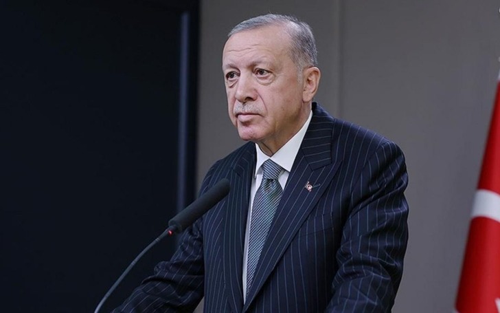 Cumhurbaşkanı Erdoğan, KKTC Cumhurbaşkanı Erhürman'ı resmi törenle karşıladı