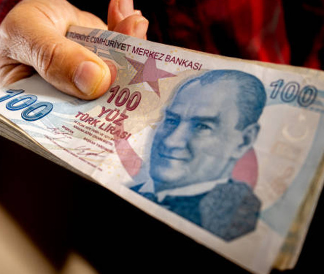 TÜED: "Emekli aylıkları açlık sınırının altında kalmamalı"