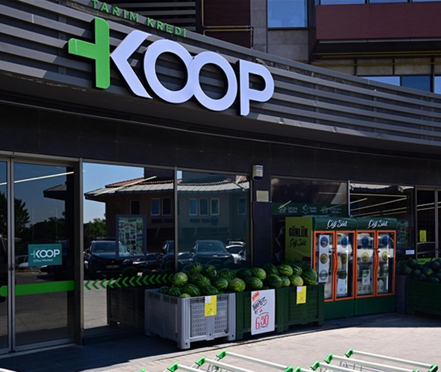 Türkiye'nin dev zincir marketinden radikal hamle! İsim değişikliğine gitti