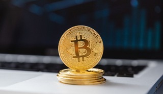 Bitcoin yeniden 93 bin doların üzerinde!