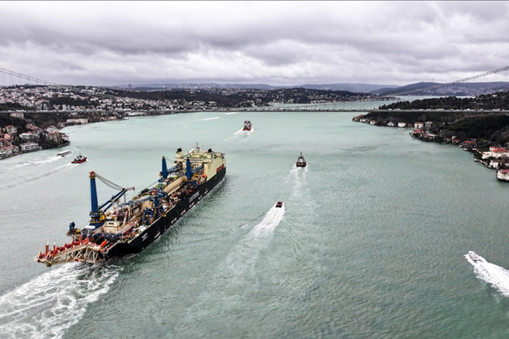 Bakan Uraloğlu açıkladı! Boğazlardan 9 ayda 62 bini aşkın gemi geçti