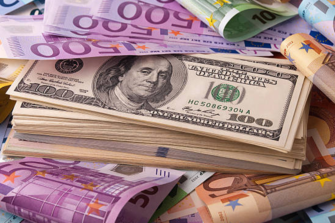 ING'den dikkat &ccedil;eken euro tahmini! Kritik veriyi işaret etti: "Dolar karşısında y&uuml;kselebilir"