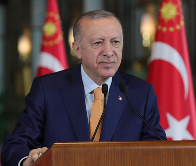 Cumhurbaşkanı Erdoğan "Cumhuriyet tarihinin rekorunu kırdık" diyerek açıkladı! "30 ayın 22'sinde..."