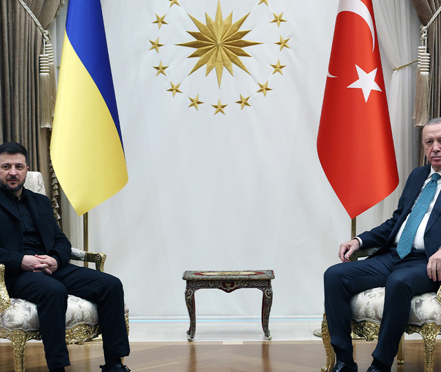 Cumhurbaşkanı Erdoğan ile Zelenskiy bir araya geldi!  "İkili ticaret hacmimizi 10 milyar dolara çıkarmayı hedefliyoruz"