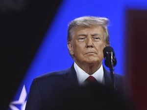 Trump imzaladı! T&uuml;m d&uuml;nyanın konuştuğu Epstein dosyaları a&ccedil;ıklanacak