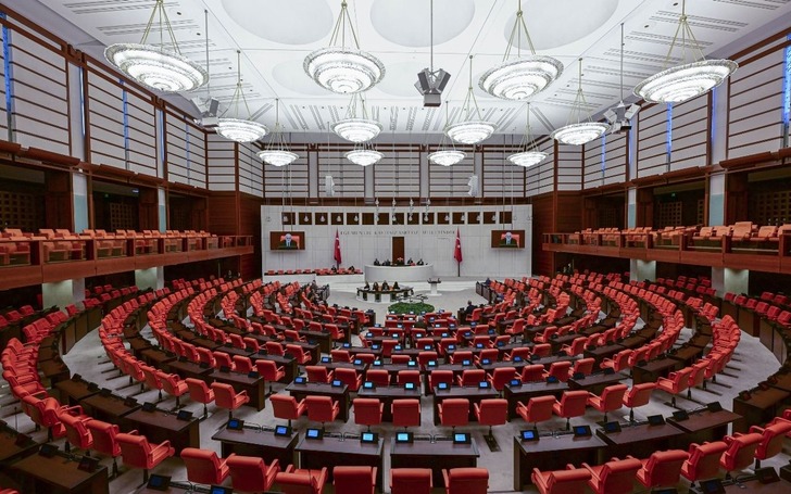 TBMM Genel Kurulu toplandı 