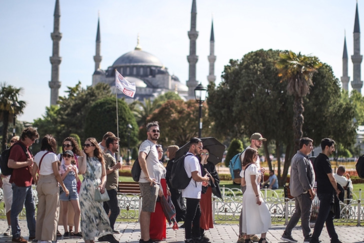 Bakan Ersoy açıkladı! Turizm verileri belli oldu