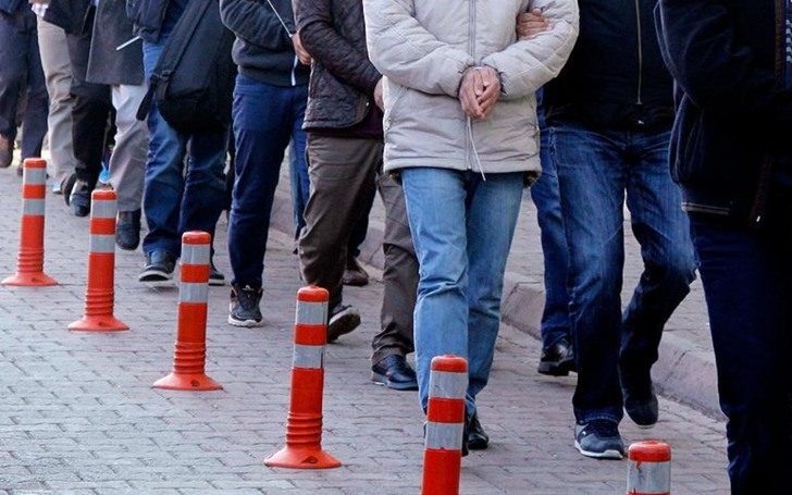 Dolandırıcılık operasyonunda 18 şüpheli yakalandı