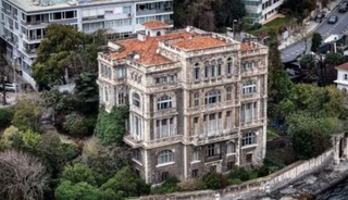 Türkiye'nin paha biçilemez yalısı satışa çıkarıldı