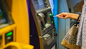 Kişi başı tam 2 bin dolar! Herkese para dağıtılacaktı… Parti izin vermedi!